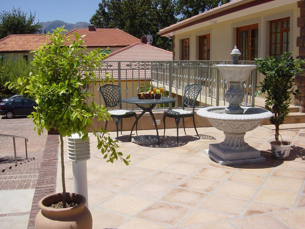 Oak Tree Lodge Paarl Esterno foto