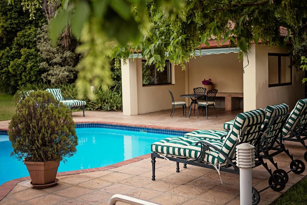 Oak Tree Lodge Paarl Esterno foto